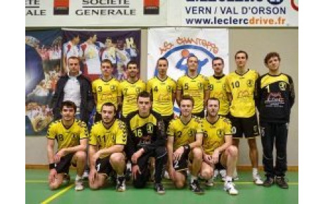 L'équipe 1 championne de la poule EST !