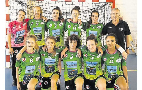 Les -17 filles à la une dans Ouest France